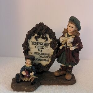Boyds Bears Yesterday's Child Figurine - Brown and Green